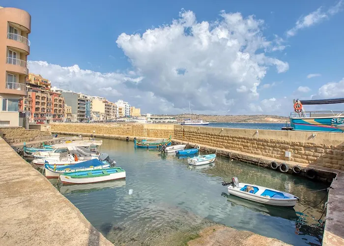 5th Floor Seafront *