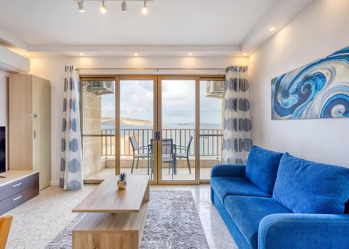 Apartment 5th Floor Seafront *