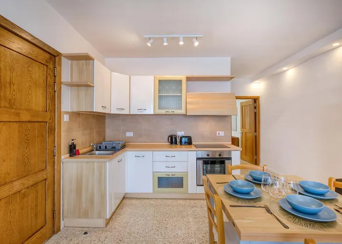 5th Floor Seafront St. Paul's Bay