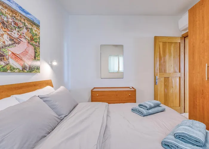 5th Floor Seafront * St. Paul's Bay