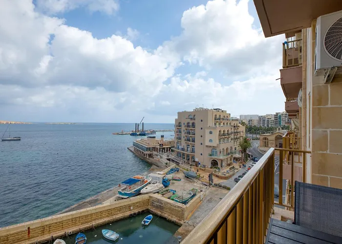 Apartment 5th Floor Seafront