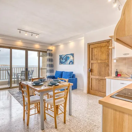 شقة 5th Floor Seafront خليج سانت بول